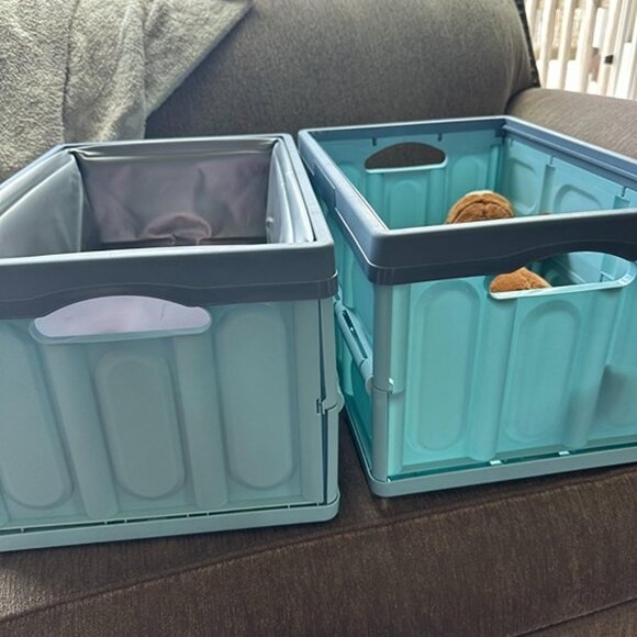 NEW 2 Pack 8 Gallon Plastic Storage Bins with Lids, Collapsible Storage Bins - Picture 4 of 6